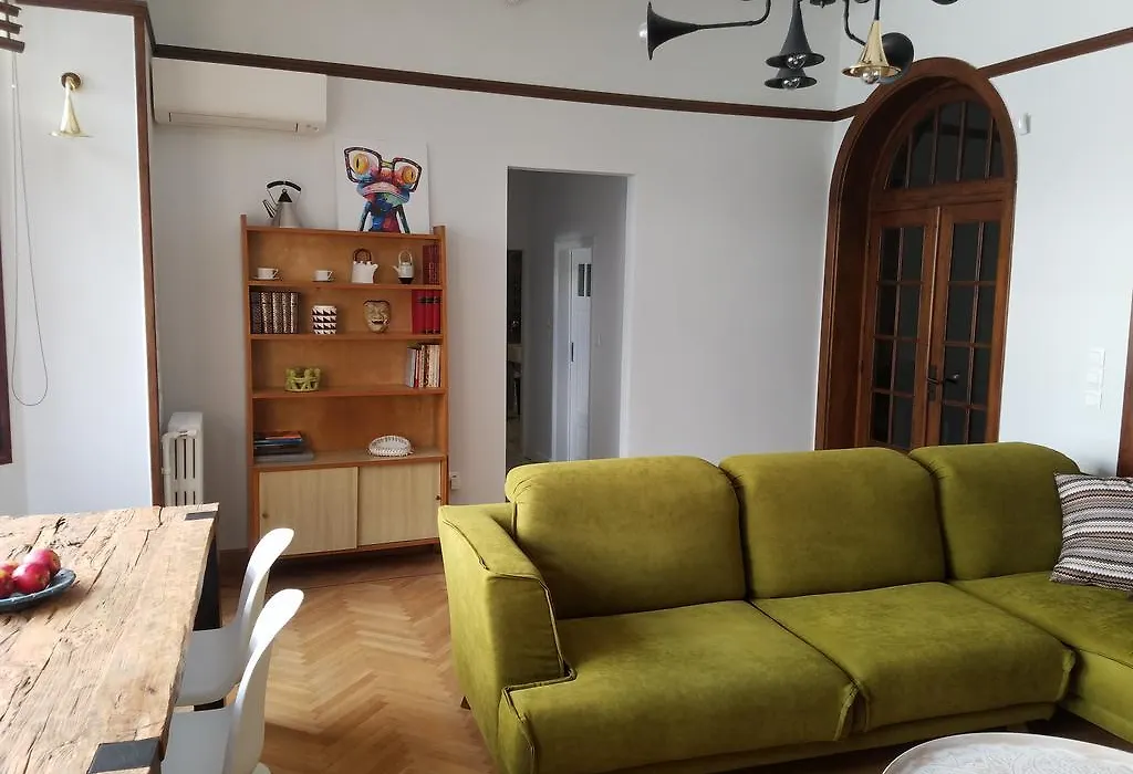 Kolonaki Deco Apartment-1