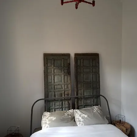 Kolonaki Deco Apartment-3